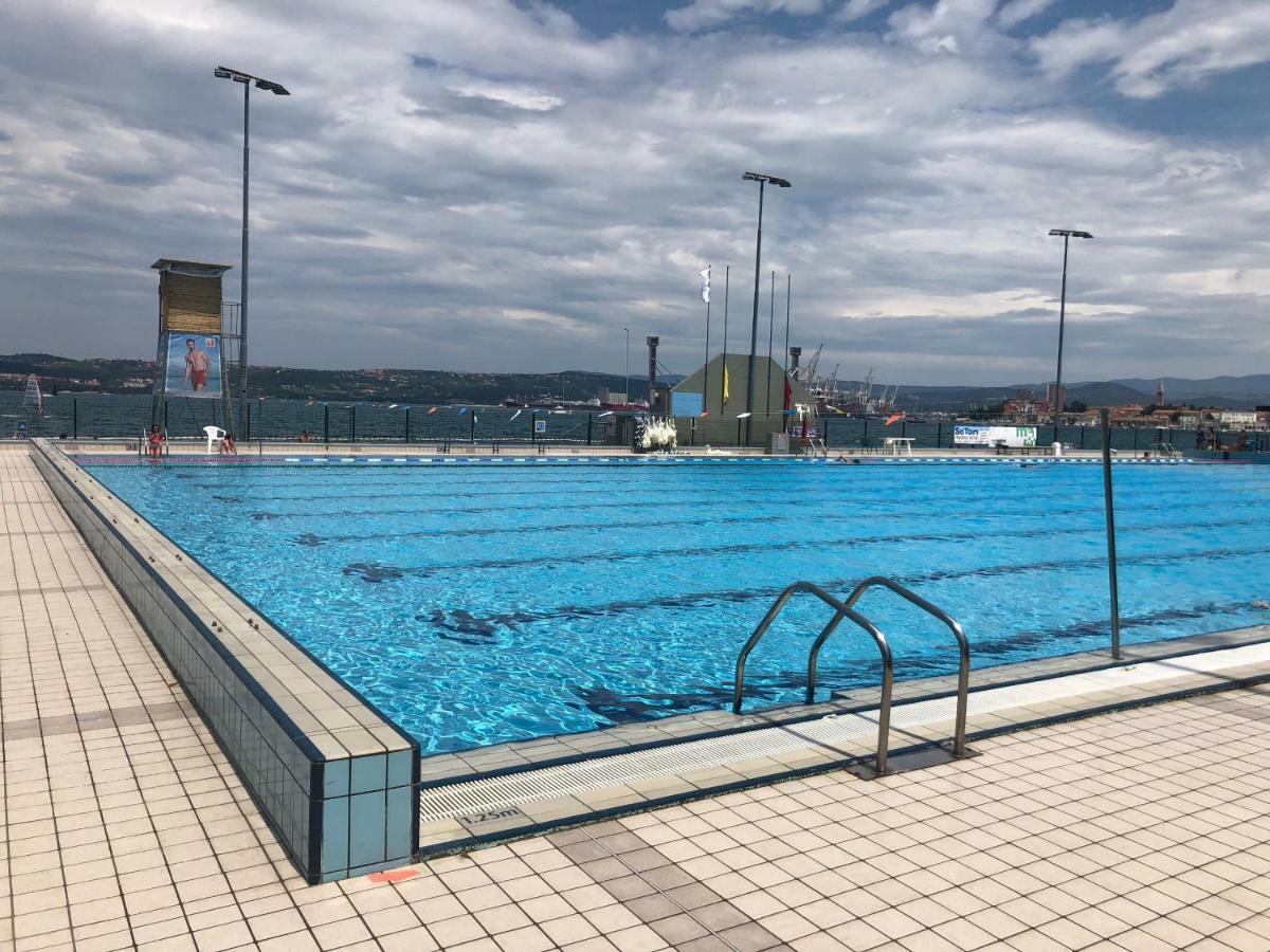 Ferienwohnung Apartmajsko Naselje Zusterna Koper Exterior foto