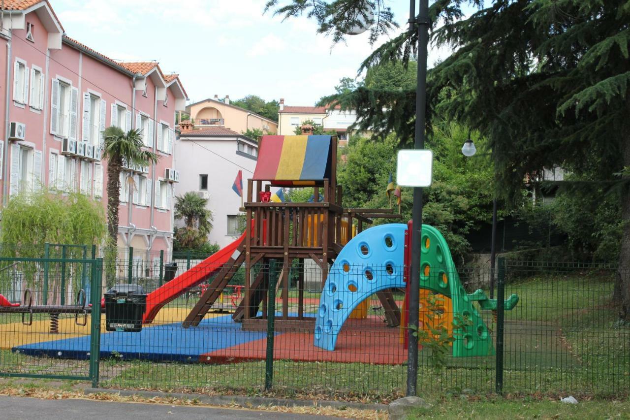 Ferienwohnung Apartmajsko Naselje Zusterna Koper Exterior foto
